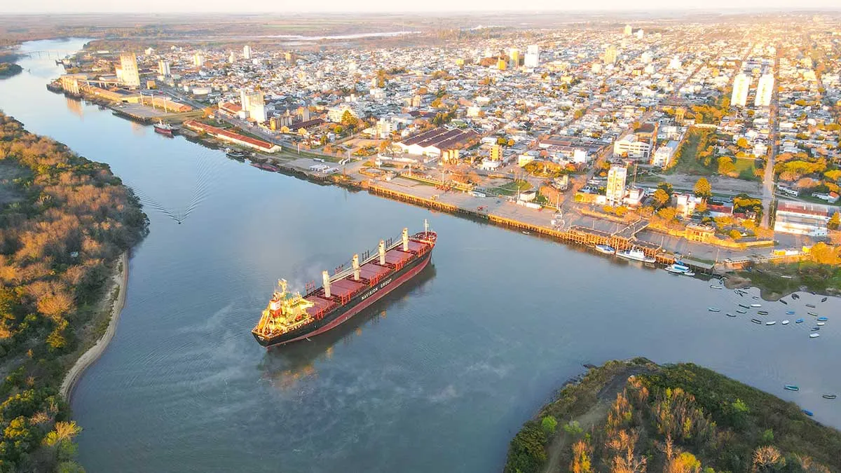 Concepción del Uruguay busca diversificar cargas e incorporar contenedores