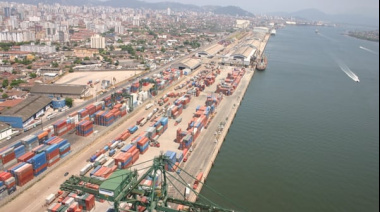 Puerto de Santos supera las 550.000 TEUs en un mes y dispara su crecimiento un 11,6%