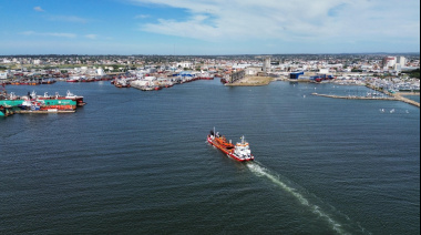 Mar del Plata recupera profundidad: Finaliza el dragado con un calado de 11,6 metros