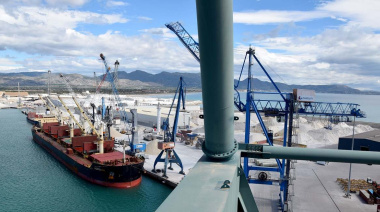 España: El Puerto de Castellón sella un acuerdo "histórico" con la estiba para reducir 15% los costos