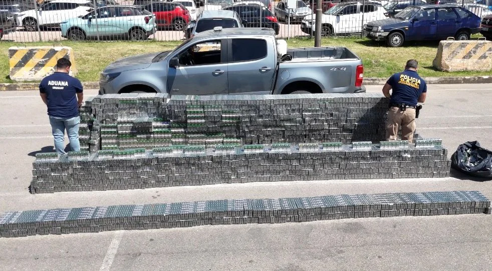 Uruguay y Brasil incautan 629.000 unidades de cigarrillos de contrabando en la Operación Tala