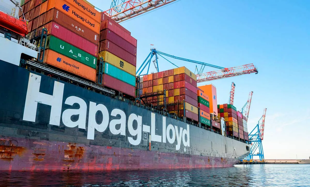 Hapag-Lloyd Impulsa la Optimización de Flota con Aumento de Capacidad en Tres Portacontenedores