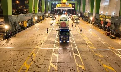 China: Puerto de Tianjin recibe el mayor cargamento de componentes de Airbus