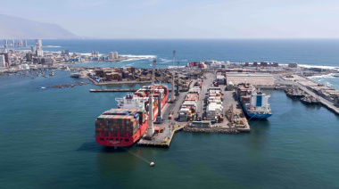 Puerto de Iquique cierra 2025 con récord histórico de transferencia de carga