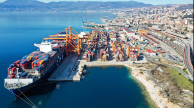 Puerto de Rijeka potencia sus operaciones con nuevas grúas RTG híbridas