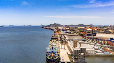 Portos do Paraná lideran crecimiento de carga en Brasil y baten récord en 2025