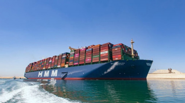 Se diluye el efecto estacional y las líneas navieras recortan itinerarios en las rutas Este–Oeste