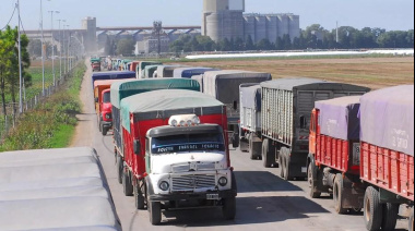Casi 5.000 camiones en una jornada: fuerte aceleración de las descargas en el corredor del Up River