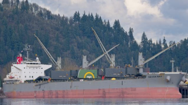 La naviera K Line emite un reporte oficial sobre el naufragio del granelero Devon Bay