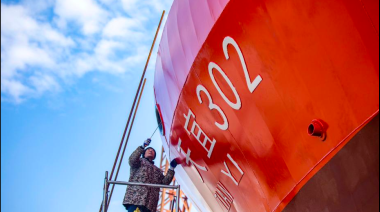 Producción naval de China alcanzó 53,69 millones de DWT en 2025 y domina el mercado global