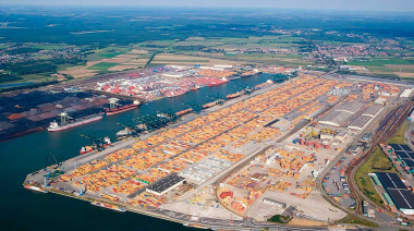 Amberes inaugura su primera instalación solar en tejados y avanza en su estrategia energética