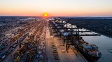 El Puerto de Houston podría beneficiarse de un proyecto de grandes compuertas costeras