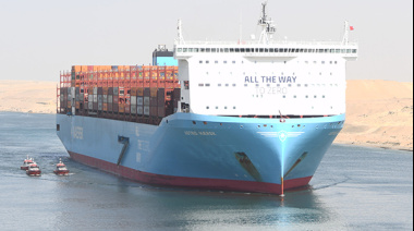 El Canal de Suez sigue sin recuperar tráfico en el inicio de 2026, según Alphaliner