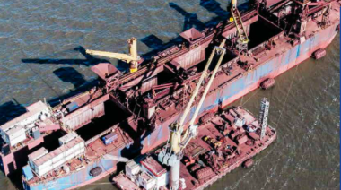 Nueva Palmira registra récord en movimiento de mineral de hierro