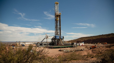 Vaca Muerta consolida su liderazgo y lleva la producción petrolera a un nuevo máximo