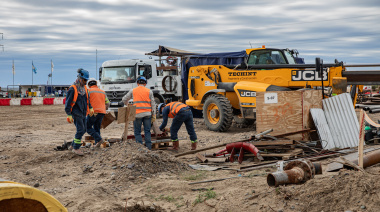 El oleoducto Vaca Muerta Sur concretó el cruce del río Negro y marca un hito en la obra