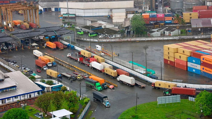 Colombia activa un esquema de contingencia en el sistema digital de cargas para garantizar la operatoria