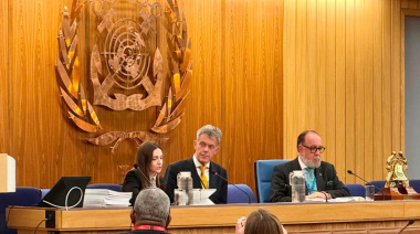 El Port de Barcelona impulsa en la OMI una guía internacional para optimizar las escalas portuarias