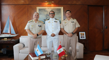 Argentina y Perú refuerzan la coordinación marítima con un nuevo enlace institucional hasta 2028