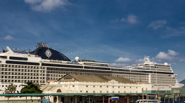 El Puerto de Santos cerró la temporada 2025/2026 con casi 800.000 pasajeros y 133 atraques