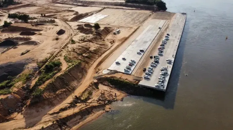 Impulsan una agenda con Paraguay para potenciar el Puerto de Ituzaingó y reducir costos logísticos entre un 30% y 35%