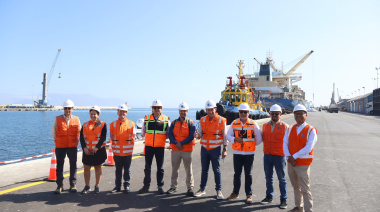 Puerto Antofagasta presentó sus capacidades y proyectos estratégicos a delegación de Argentina y Brasil