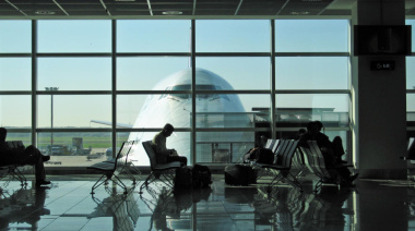 El tráfico aéreo creció 2,1% en marzo, pero el colapso en Oriente Medio limitó el avance global