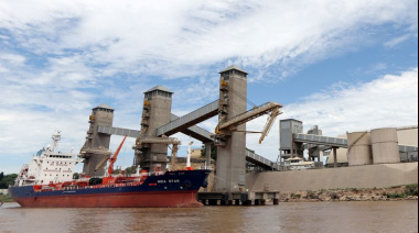 Récord de actividad: Los puertos argentinos recibieron 9.115 camiones y el Gran Rosario concentró casi 7 de cada 10