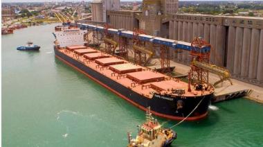 Puerto Quequén termina abril con todos los muelles operando y embarques a 16 destinos internacionales