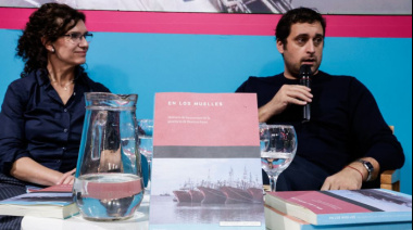 La Provincia presentó su libro de historia portuaria