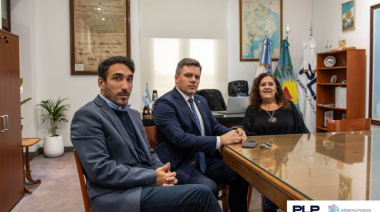 Agentes de la Asesoría General de Gobierno recorrieron el Puerto La Plata en una jornada de formación territorial
