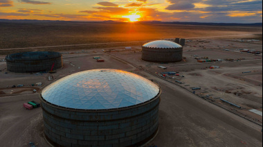 VMOS completó el montaje del segundo domo geodésico en la Terminal Punta Colorada