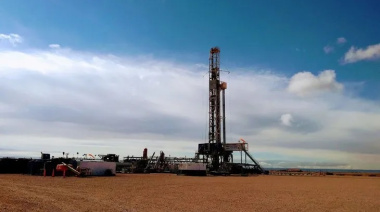 Vista Energy invertirá USD 1.800 millones en 2026 y apunta a superar los 160.000 barriles diarios tras adquirir bloques de Equinor