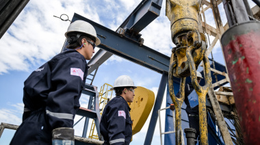 Río Negro autorizó la cesión de cinco concesiones petroleras a Tango Energy y habilitó el desarrollo no convencional en Vaca Muerta