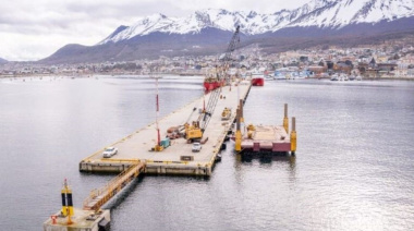 El Puerto de Ushuaia renovará 75 defensas en su Muelle Comercial tras el llamado a licitación pública
