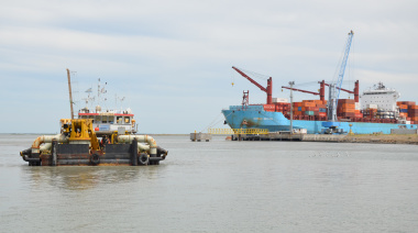 Bahía Blanca licitó el dragado de mantenimiento y profundización de su canal de acceso