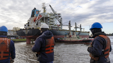 TANDANOR reparó la hélice propulsora del bulk carrier bangladesí Banglar Arjan y el buque zarpó hacia Bangladesh
