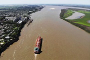 La hoja de ruta de la Hidrovía: qué impulsa el futuro fluvial del Cono Sur