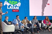 América Latina debate el futuro de sus puertos como pieza del desarrollo regional