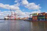 Puertos bonaerenses consolidan su perfil logístico e hidrocarburífero: La provincia movilizó más de 12 millones de toneladas en el primer trimestre de 2025