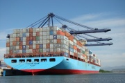 Las importaciones marítimas de EE.UU. rozaron un récord histórico en julio impulsadas por compras anticipadas