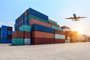 La balanza comercial de Argentina fue superavitaria en el primer semestre de 2025, pero un 68% menor que en 2024