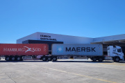 Renault Argentina protagoniza un hito logístico: el primer bitren une el Puerto de Buenos Aires con la fábrica en Córdoba