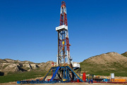 YPF establece un nuevo récord de producción de petróleo impulsado por Vaca Muerta