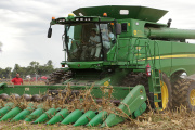 Las ventas de maquinaria agrícola facturan $1,3 billones en el primer semestre, pero caen en volumen