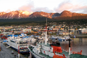Informe oficial expone deficiencias de seguridad e infraestructura en la operación del Puerto de Ushuaia