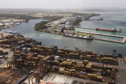 Alerta logística global: La decisión judicial en Panamá que amenaza con paralizar los puertos de Balboa y Cristóbal