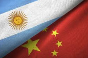 China desplaza a Brasil como principal socio comercial de Argentina