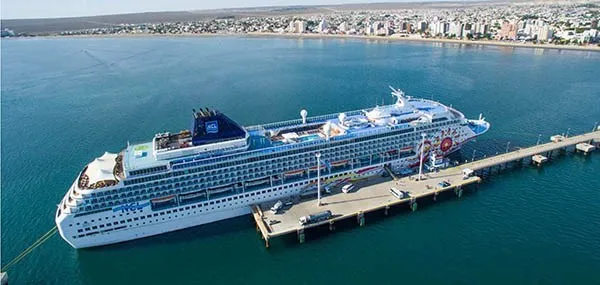Puerto Madryn, en carrera para ser puerto base de viajes a la Antártida