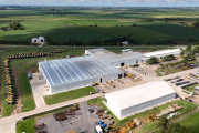 John Deere Argentina implementa medidas excepcionales para sostener el empleo en planta PLA